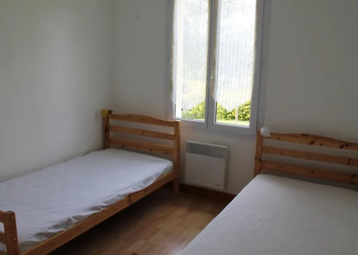 Maison Avec Jardin Proche Thermes Comprenant Lave-linge Et Lave-vaisselle - Fr-1-541-47 度假居 *